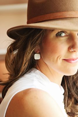 boho_style_concrete_gold_earrings
