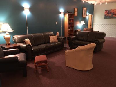 CAT-new-living-room