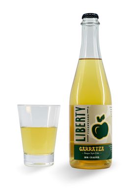 garratza-both-2800