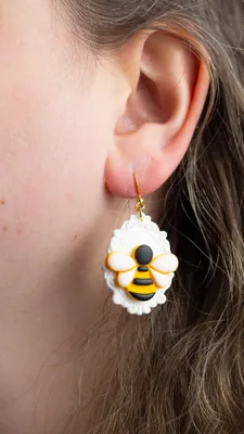 Honeybee Cameo 2