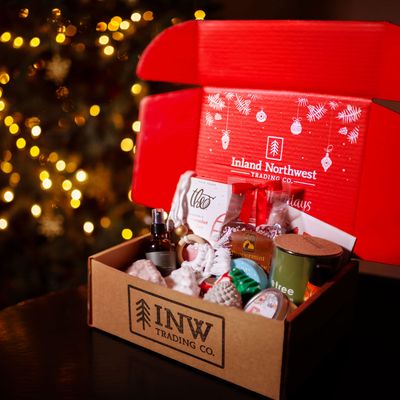 INW_TradingCo_HolidayBox-1-1