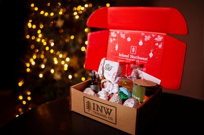 INW_TradingCo_HolidayBox-1