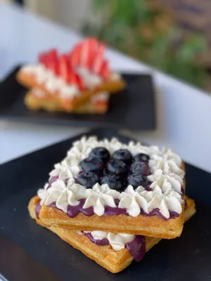 lemon blueberry and plain jane