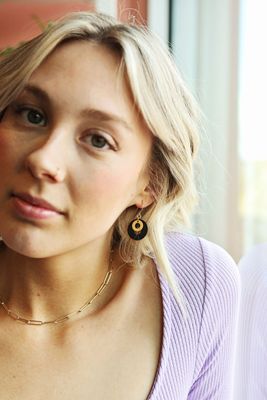 modern_style_black_gold_nouveau_earrings