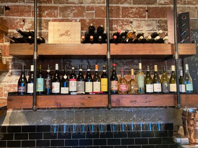 WINE-Wall-2